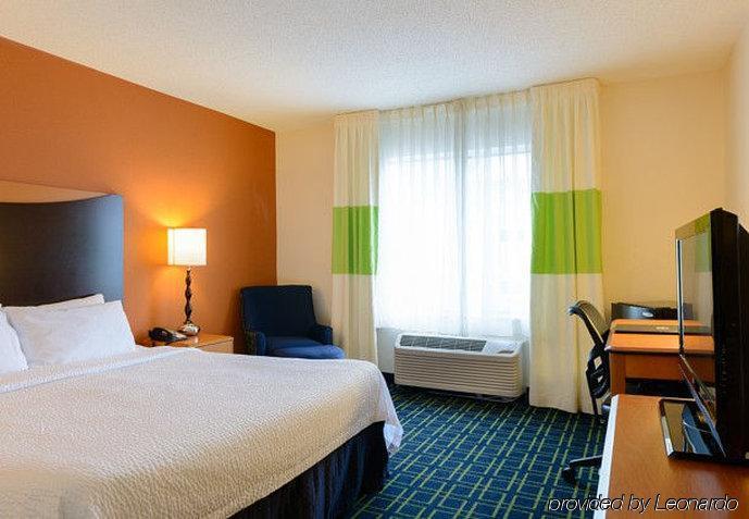 Fairfield Inn & Suites By Marriott Фредерік Екстер'єр фото