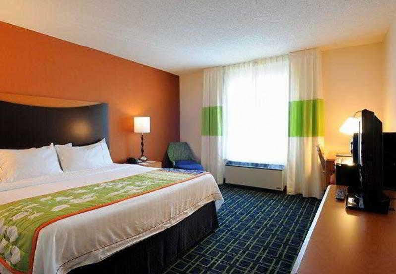 Fairfield Inn & Suites By Marriott Фредерік Екстер'єр фото
